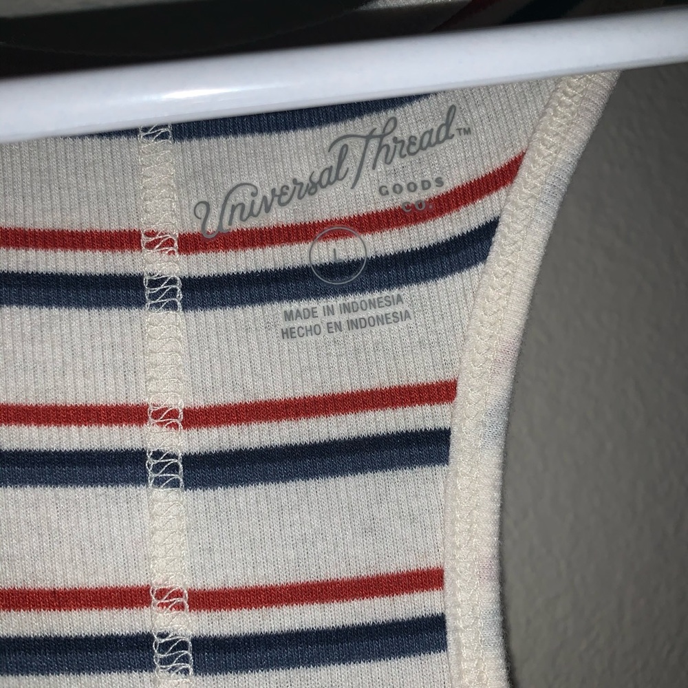 Target Tank Top - Picture 2 of 3